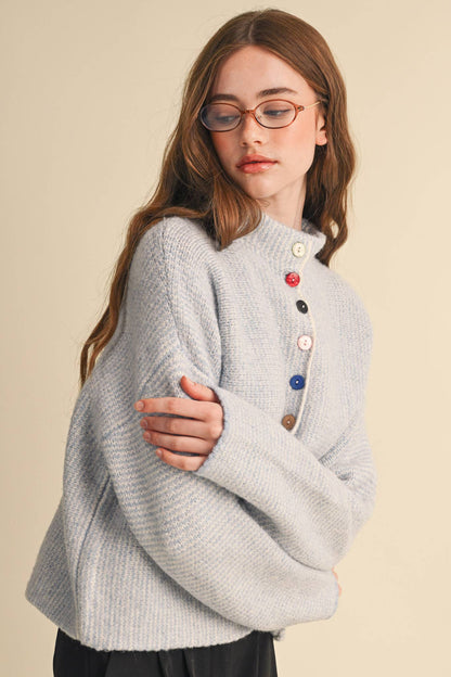 STRIPED SWEATER CARDIGAN WITH COLORFUL BUTTONS: POWDER BLUE