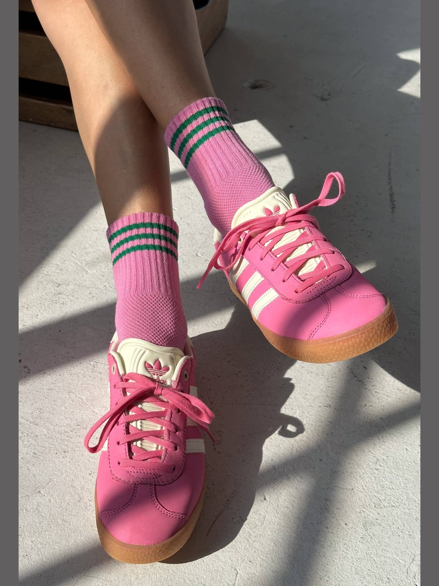 Girlfriend Socks: Bright Grey