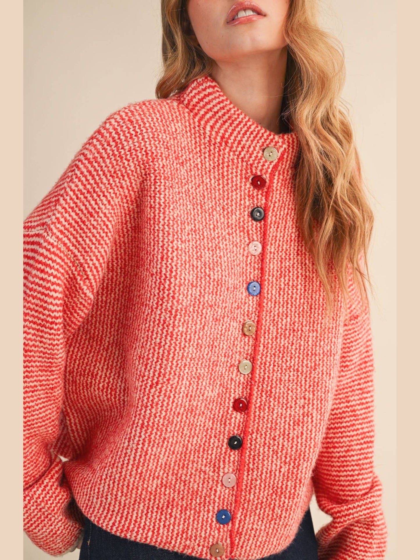 STRIPED SWEATER CARDIGAN WITH COLORFUL BUTTONS: IVORY RED