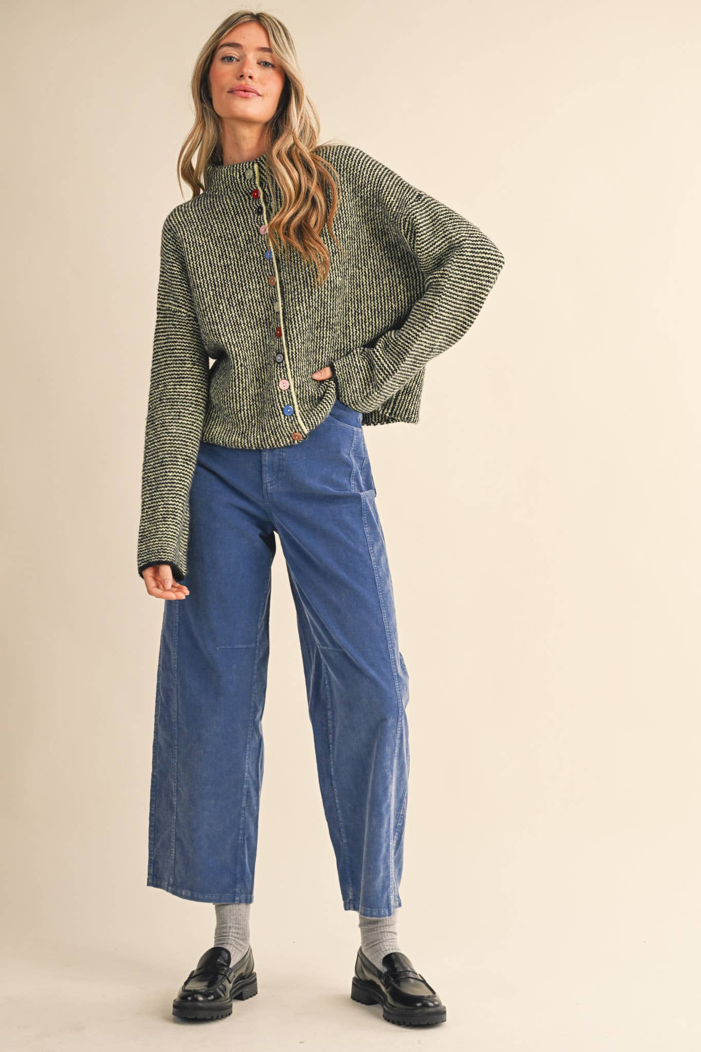 STRIPED SWEATER CARDIGAN WITH COLORFUL BUTTONS MSW11250: IVORY RED / L
