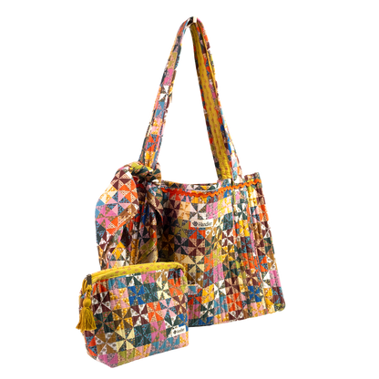 Calico Quilted Zipper Pouch