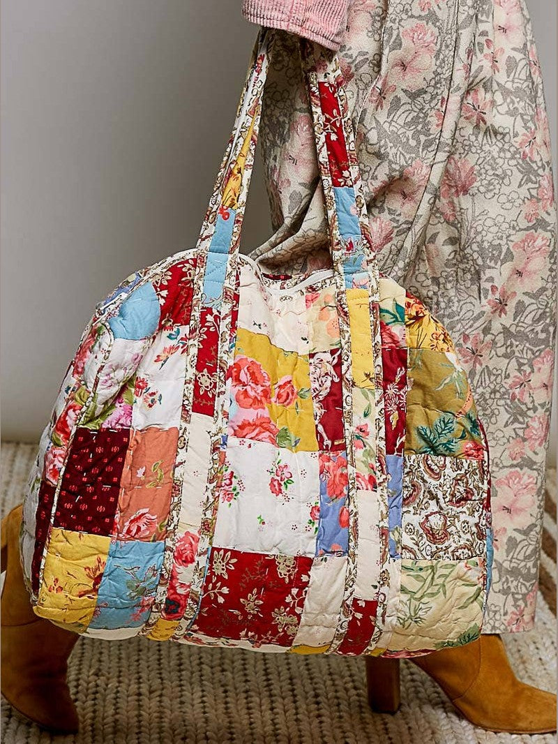 Quilted Vibrant Patchwork Vintage Crafted Weekender Bag: CREAM MULTI