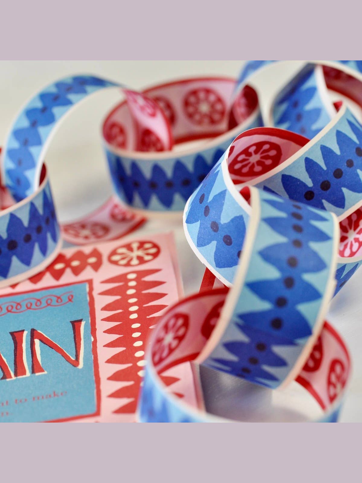 Paperchain Pink, Red, Pink and Blue