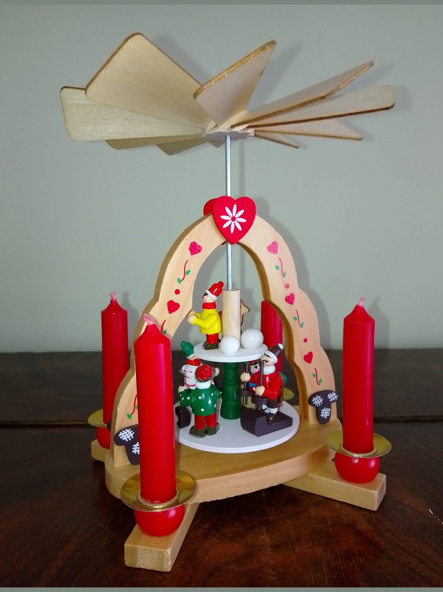 Christmas Pyramid with Kids