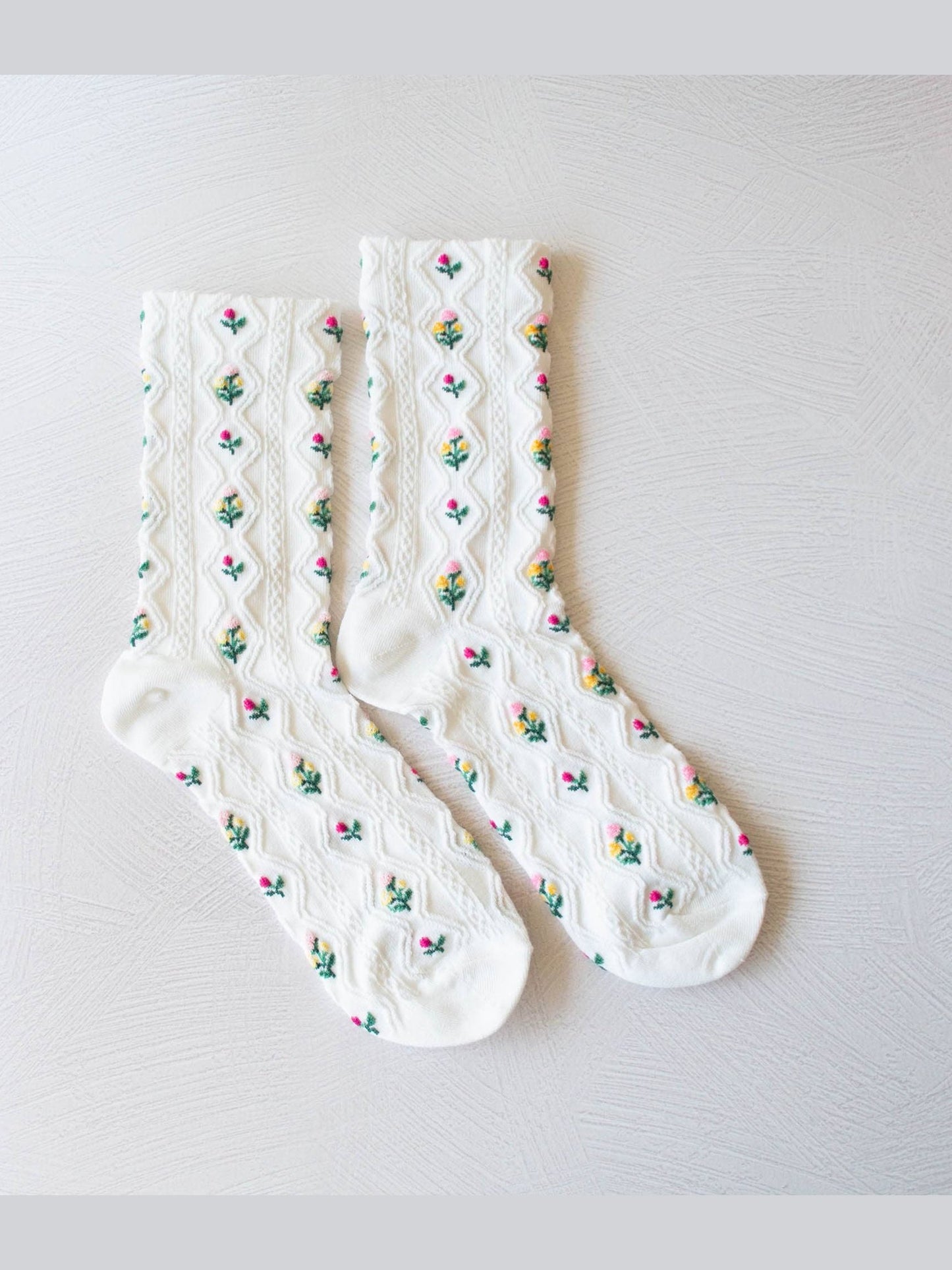 Romantic Floral Casual Socks: White