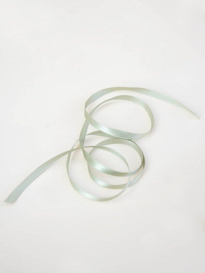 'Leaf Green' satin ribbon