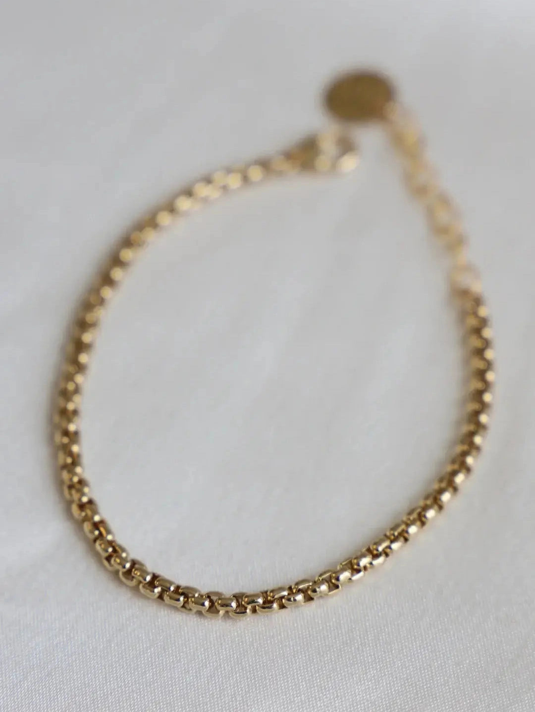 HOLLAND ROUND BOX CHAIN BRACELET