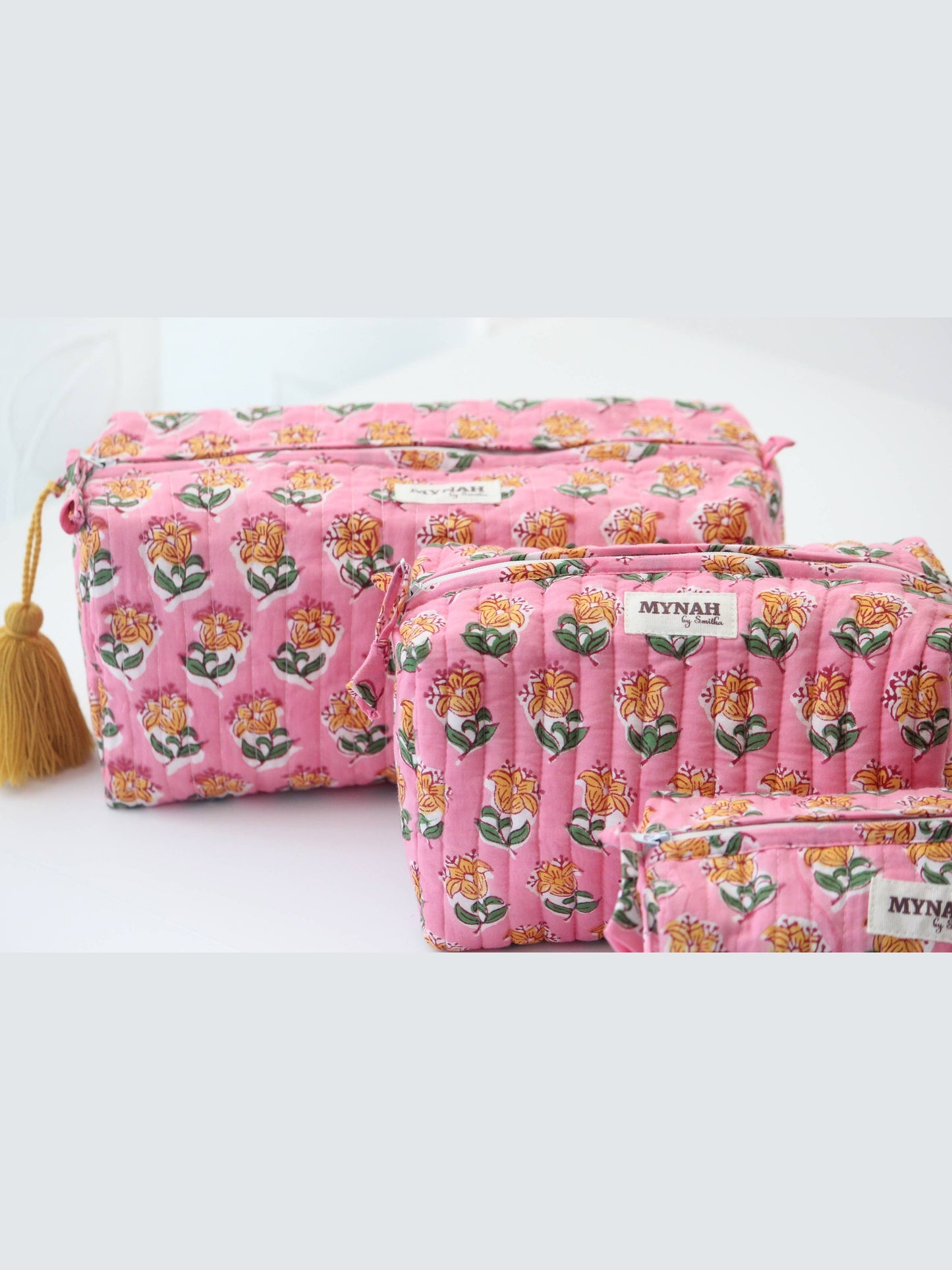 Bubblegum motif print travel/make up/organizer/bag-Set of 3
