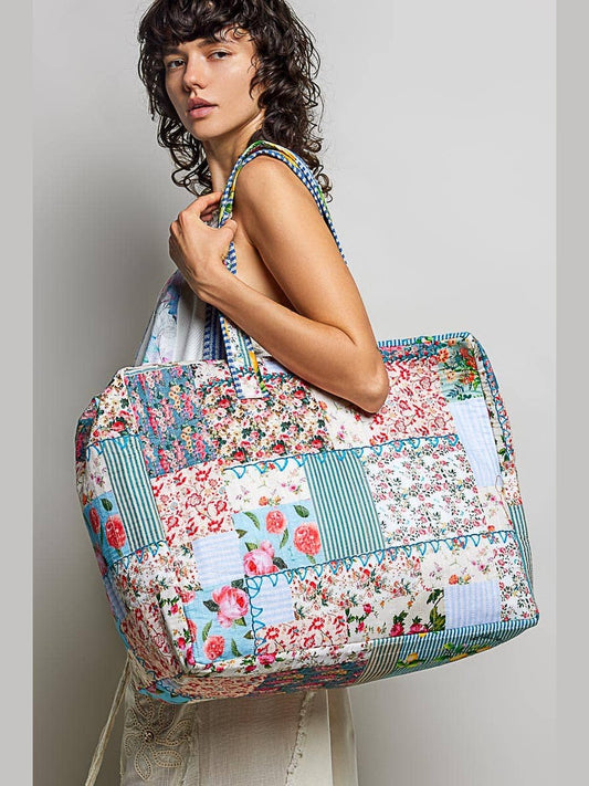 Trompe L’oeil Patchwork Structured Quilted Tote Bag: IVORY/BLUE