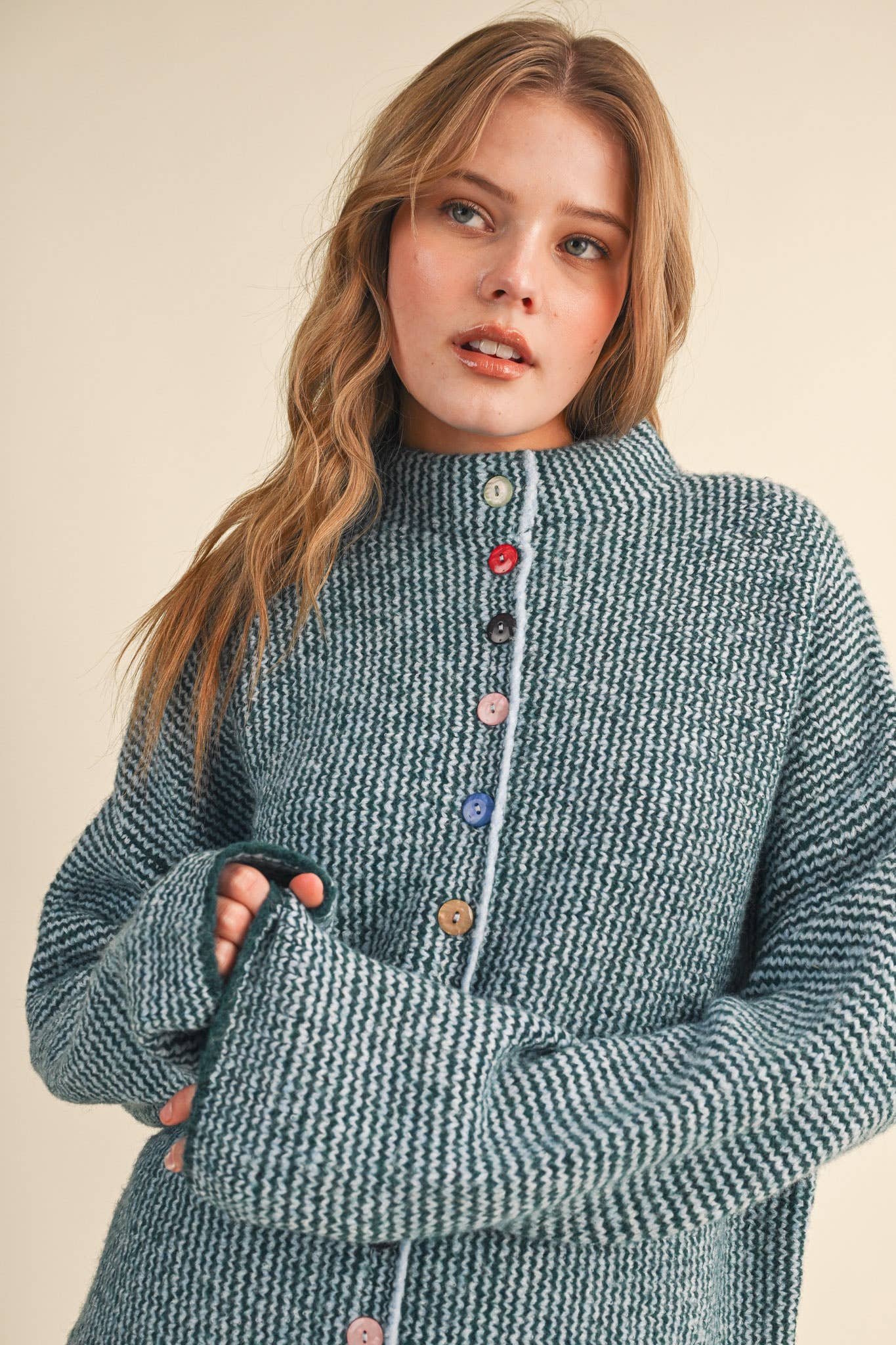STRIPED SWEATER CARDIGAN WITH COLORFUL BUTTONS MSW11250: IVORY RED / L