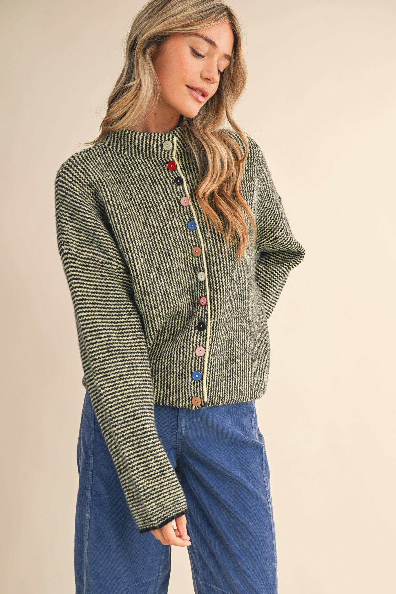 STRIPED SWEATER CARDIGAN WITH COLORFUL BUTTONS MSW11250: IVORY RED / L
