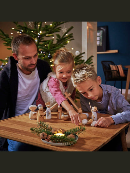 Natural Wood Nativity Set – Classic Wooden Christmas Playset